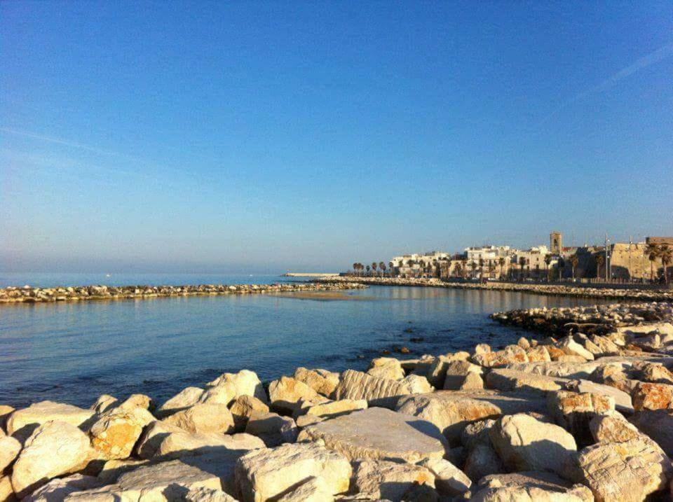 Intero Appartamento " Sea Breeze" مولا دي باري المظهر الخارجي الصورة